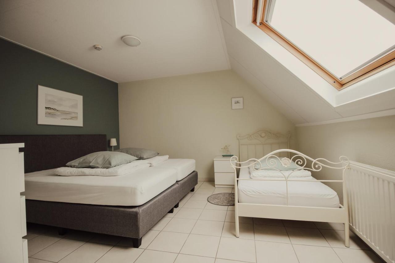 Appartement met bedstee Retranchement Buitenkant foto
